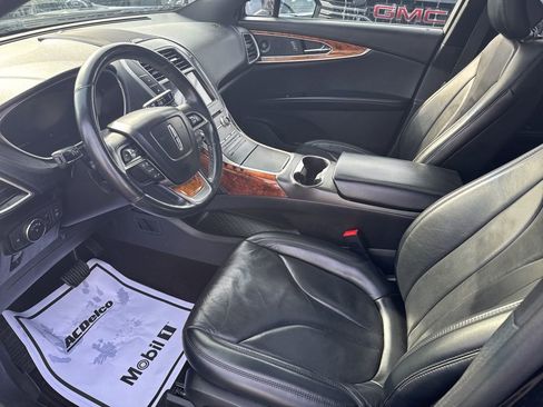 Used 2019 Lincoln Nautilus Reserve image 19