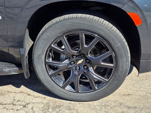 Used 2021 Chevrolet Suburban High Country image 6