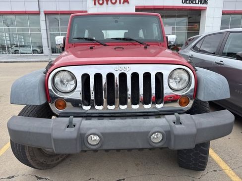 Used 2011 Jeep Wrangler Unlimited Sport w/ Connectivity Group image 11