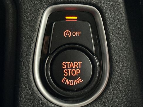 Used 2016 BMW 320i Sedan image 20