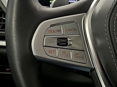 Used 2025 BMW X7 xDrive40i w/ Executive Package image 25