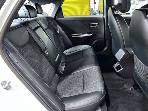 Used 2025 Kia K4 GT-Line image 18