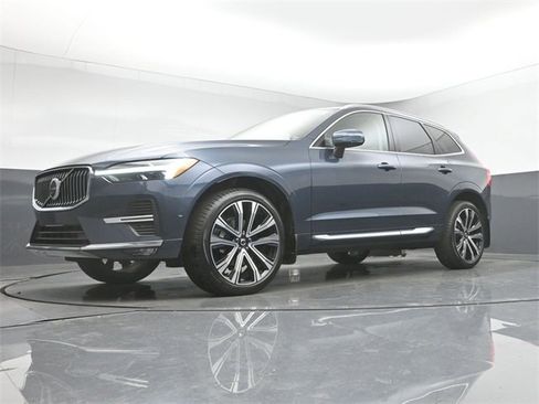 Used 2023 Volvo XC60 B5 Ultimate w/ Climate Package image 41