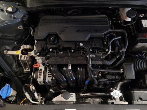 Used 2023 Hyundai Elantra SEL w/ Convenience Package FWD image 30