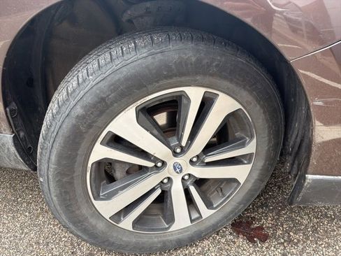 Used 2019 Subaru Outback 2.5i Limited image 27