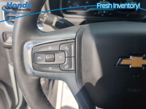 Used 2023 Chevrolet Tahoe Premier w/ Premium Package AWD/4WD image 27