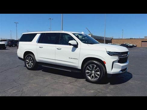 Used 2023 Chevrolet Suburban LS w/ Max Trailering Package AWD/4WD image 2