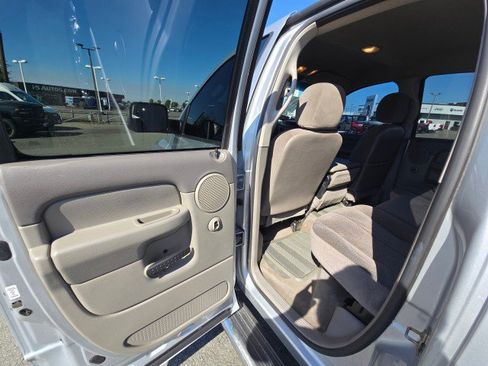 Used 2003 Dodge Ram 2500 Truck SLT image 17