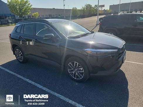 Used 2026 Toyota Corolla Cross XLE w/ Convenience Package image 1