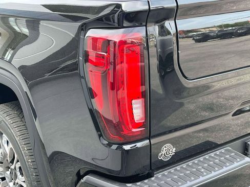 New 2026 GMC Sierra 1500 Denali Ultimate AWD/4WD image 10