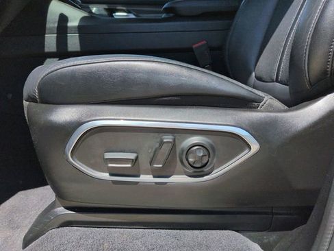 Used 2024 Jeep Wagoneer L Series II image 23