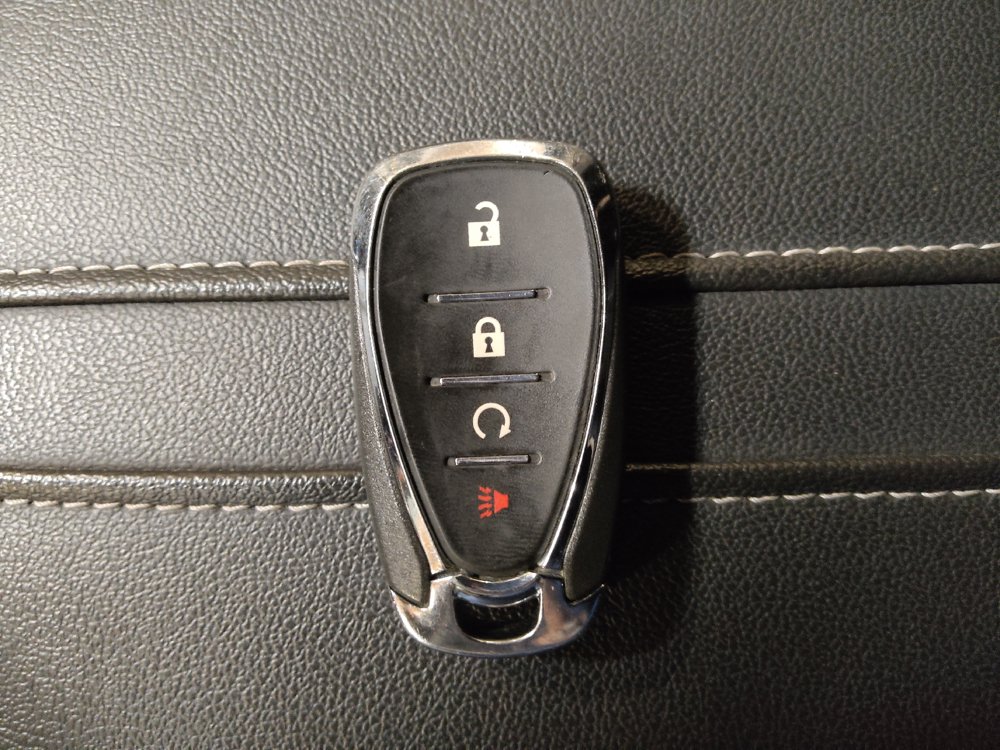 Used 2025 Chevrolet Blazer LT FWD image 32