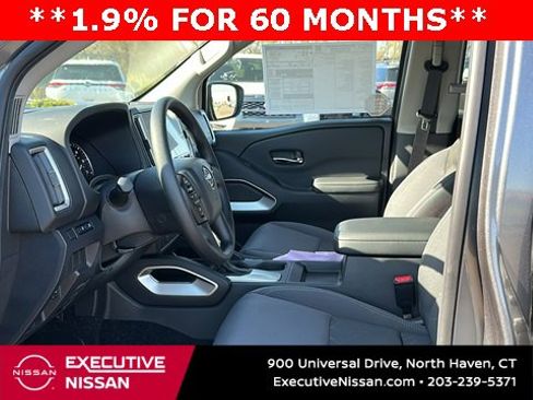 New 2025 Nissan Frontier SV image 10