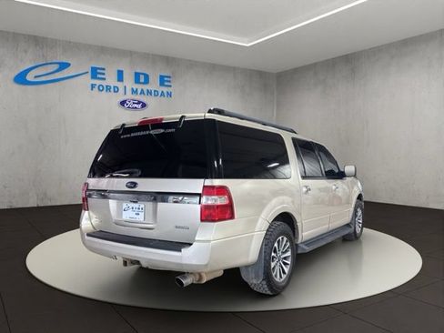 Used 2017 Ford Expedition EL XLT w/ Equipment Group 202A AWD/4WD image 14