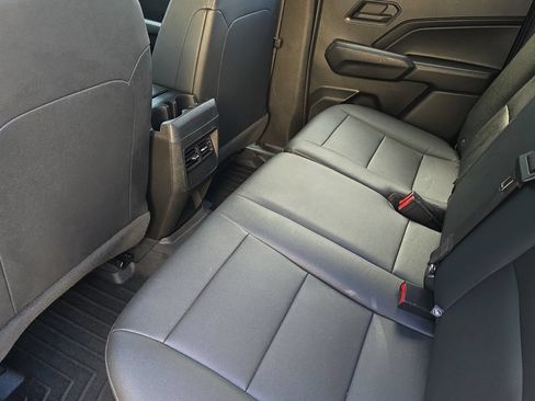 Used 2023 Chevrolet Colorado Trail Boss AWD/4WD image 9