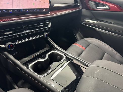 Used 2025 Chevrolet Traverse RS w/ LPO, Floor Liner Package FWD image 36
