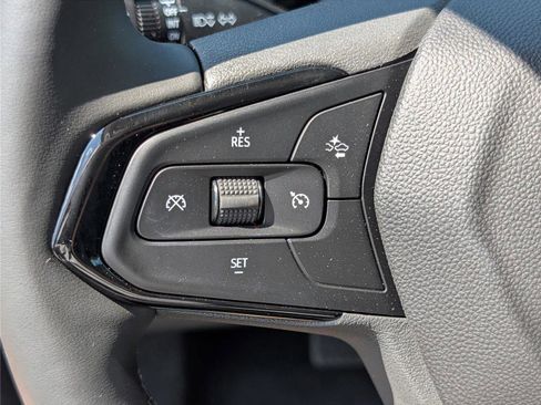 New 2027 Chevrolet Bolt LT w/ Comfort Package FWD image 16