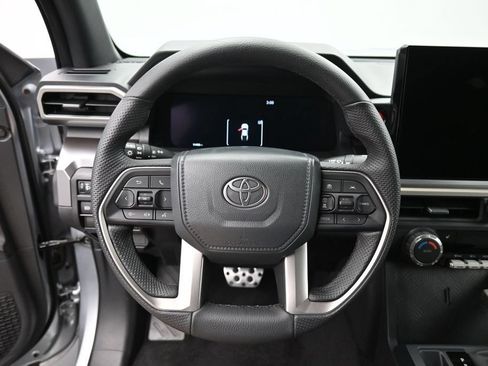 Certified 2025 Toyota Tacoma TRD Sport AWD/4WD image 16