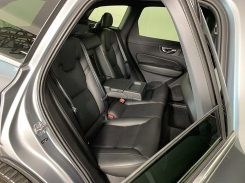 Used 2019 Volvo XC60 T5 Inscription w/ Protection Package Premier image 24