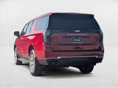 New 2025 Chevrolet Suburban Premier image 7