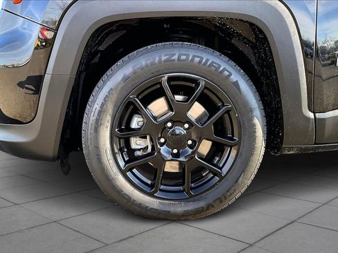 Used 2019 Jeep Renegade Altitude w/ Quick Order Package 2XM image 10