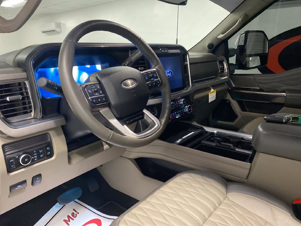 Used 2026 Ford F250 Platinum w/ Platinum Plus Package AWD/4WD image 15