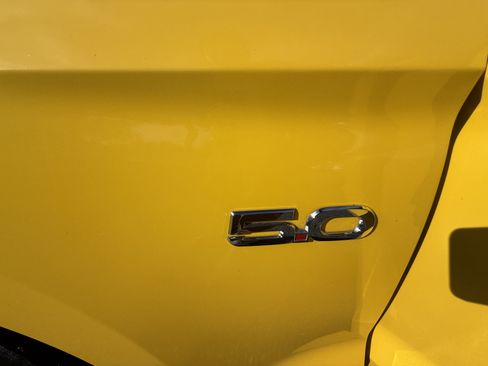 Used 2015 Ford Mustang GT Premium image 20