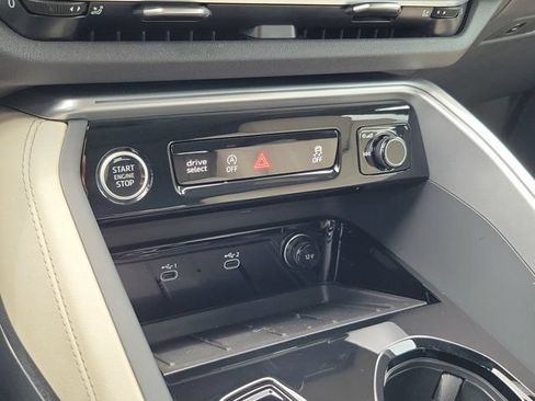 Certified 2025 Audi Q5 Premium Plus w/ Premium Plus AWD/4WD image 26