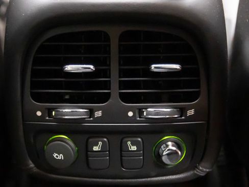 Used 2005 Jaguar XJ8 RWD image 65