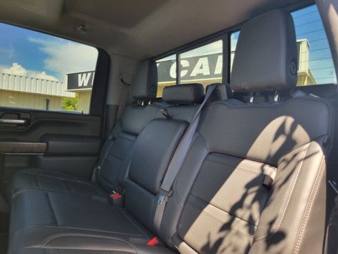 Used 2022 GMC Sierra 2500 Denali w/ Denali Ultimate Package AWD/4WD image 23