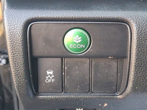 Used 2016 Honda Accord LX image 18