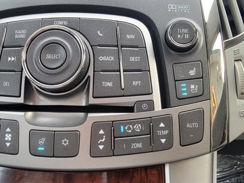 Used 2010 Buick LaCrosse CXL w/ Luxury Package image 30