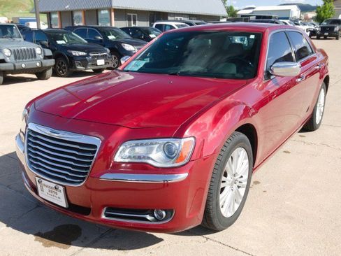 Used 2014 Chrysler 300 C AWD/4WD image 2