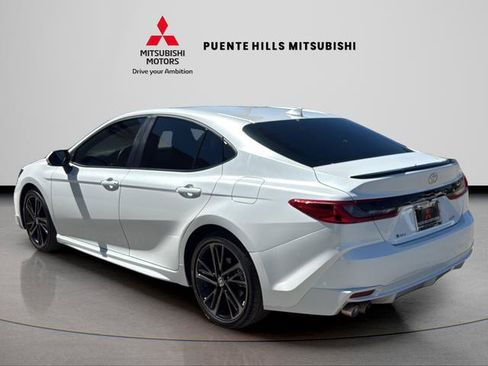 Used 2025 Toyota Camry XSE FWD image 7