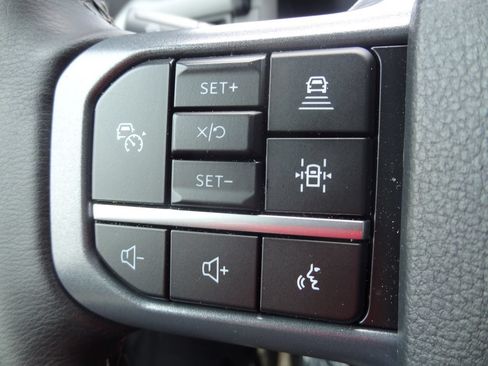 Used 2026 Ford F150 XLT w/ Equipment Group 302A MID AWD/4WD image 15