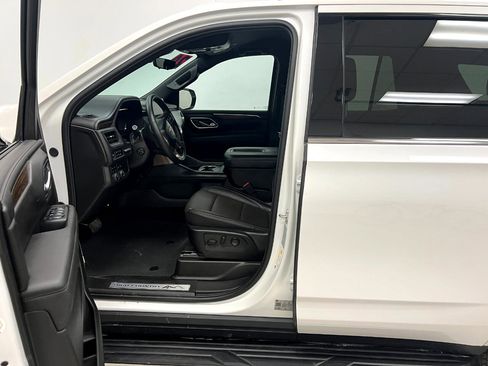 Used 2024 Chevrolet Tahoe High Country image 20