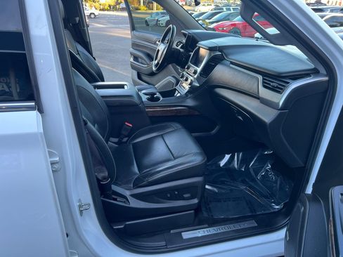 Used 2017 Chevrolet Tahoe LT AWD/4WD image 27