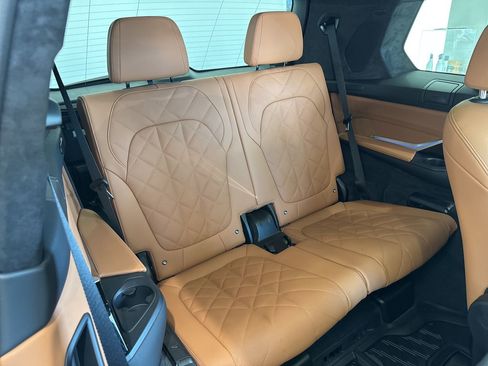 Certified 2026 BMW X7 xDrive40i image 53