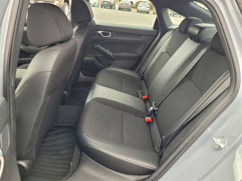 Used 2024 Honda Civic Sport image 6