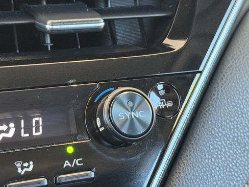 Used 2024 Toyota Camry XSE FWD image 29