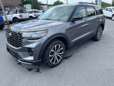 New 2026 Ford Explorer ST-Line AWD/4WD image 23