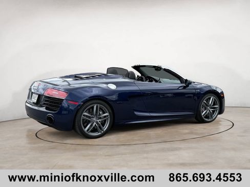Used 2014 Audi R8 V10 AWD/4WD image 3