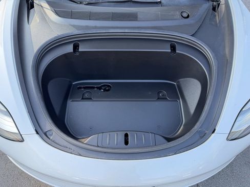 Used 2020 Tesla Model 3 Standard Range Plus image 7