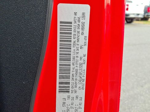 Used 2015 Jeep Wrangler Unlimited Rubicon w/ Connectivity Group image 25