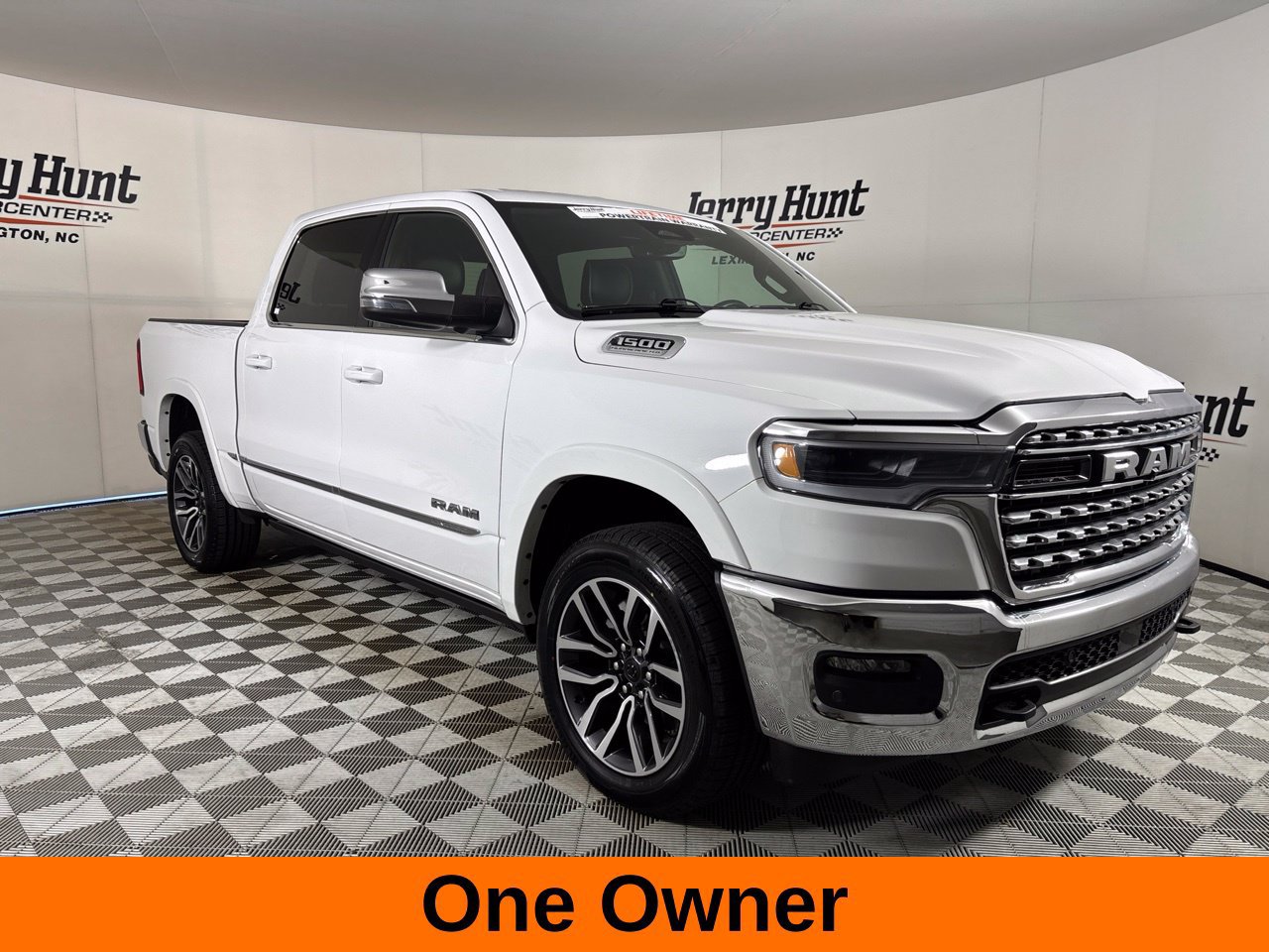 Used 2026 RAM 1500 Limited AWD/4WD image 4