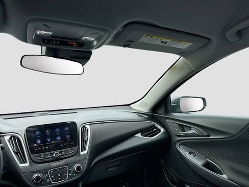 Used 2023 Chevrolet Malibu LT FWD image 22
