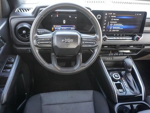Used 2023 Chevrolet Colorado Trail Boss w/ Technology Package AWD/4WD image 14