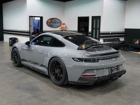 Used 2022 Porsche 911 GT3 RWD image 3