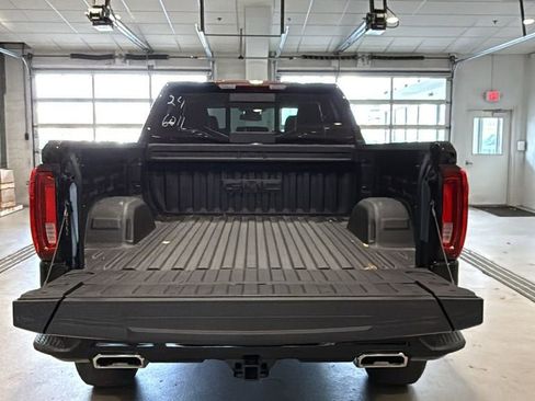 New 2026 GMC Sierra 1500 AT4 w/ AT4 Preferred Package image 17