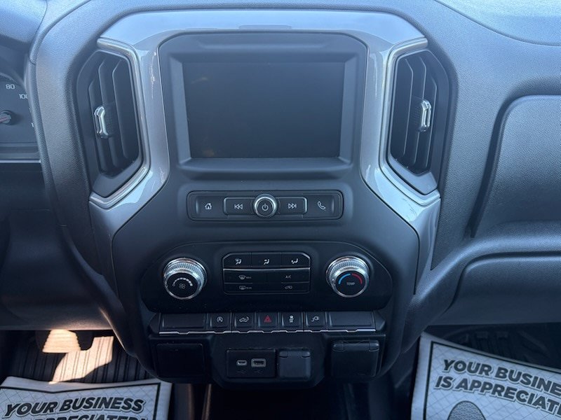 Used 2022 GMC Sierra 1500 Pro w/ Sierra Value Package AWD/4WD image 11